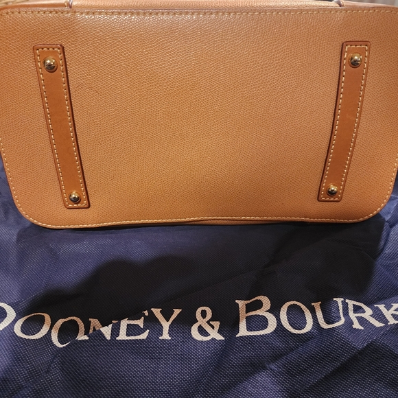DOONEY&BOURKE SATCHEL - Picture 8 of 14